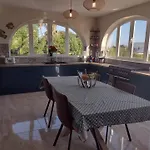 Casa De Maduixera