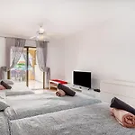 Castle Harbour Cozy Studio Heated Pool Los Cristianos Lovetenerife