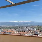 Cozy Apartment In Las Gabias With A Great Terrace