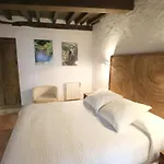 Apartamentos Rurales Casa De Los Escudos