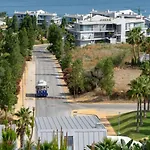Luxurious Apartment With Seaviews In El Higueron By Costarentals - Ref 121