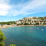 Apartment Edifici Port Del Rei By Interhome
