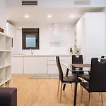 Apartamento estelar con piscina y garaje nervión
