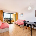 Apto Con Terraza 303