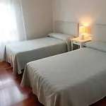 Habitación independiente con baño privado