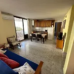 Apartmentos Eurohostal 1Linea De Playa Las Fuentes