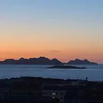 Estudio Impresionantes Vistas Con Terraza Y Piscina