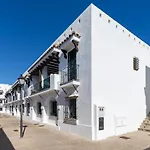 Nau