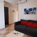 POS, Apartamento pesquero en primera linea