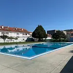 Urbanizacion Con Piscina Arnelas Sanxenxo