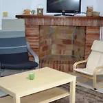 Cool Breeze Apartment