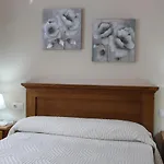 Apartamentos Casa Cerolleiro