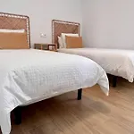 Apartamento Puerta De Comillas