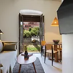 Canvas Apartments & Lofts Girona