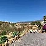 Casa Cueva - L&L