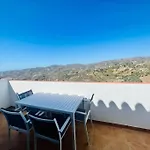Atico Con Increibles Vistas A Las Montanas Y Mar