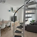 Atico Duplex Con Vista Mar Y Terraza Privada A 200M De La Playa Hasta 6 Personas