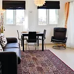 Beautiful Apartment In Sucina With Wifi