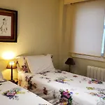 Apartamento con Terraza y Piscina, Baiona