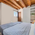 E Ensuite Vacation Apartment Lanzarote
