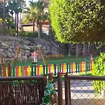 Planta Baja Cerca De La Playa Casares Costa