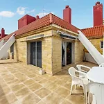 Lovely Apartment In Peniscola With Kitchen