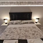 Rincon De Frey - Renovado Centro Para 4/6 Pax, Wifi