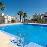 2149-Amazing Groundfloor 3 Bedrooms On Golf, Pools