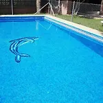 Chalet Con Piscina Rana Verde