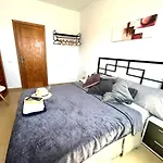 Alcamar Alquiler De Habitacion Privadas Con Bano Compartido Y Areas Comunes