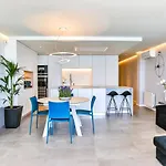 Magnifico Apartamento - Primera Linea De Mar