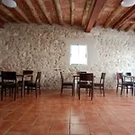 Fonda Aparicio