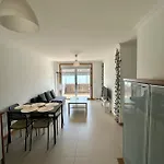 Apartamento Sanxenxo con piscina y terraza