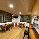 Albergue El Camino De Santovenia