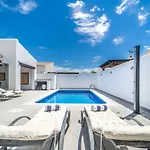 Three Bedroom Luxury Villa El Valle Golf Resort