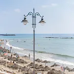 Sun Coast Benalmádena -- Superb studio with 4 pools, gardens&breakfast