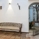 Apartamentos Los Venerables