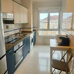 Apto. Residencial Viesques I - Piscina