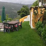 Cortijo en Bubion Casa Ibero Slow Alojamiento turistico rural VTAR GR 00516/ 00555