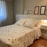 Hyp - Mo\'S House