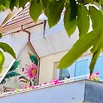 Apartamento nuevo a pie de playa