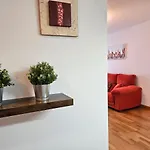 13B01 Apartamento Con Terraza Y Garaje