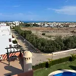 Atico Con Piscina Privada Vistas Al Mar.