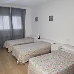 Turistic Apts Rosalia De Castro