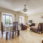 Mestral 1 1 Centro - Barneda Premium