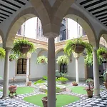 Gatu Premium Apartamento Palacio Oneto Con Jardin Privado \