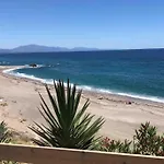 Superbe Appartement Avec Piscine A 800M De La Mer