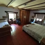 Albergue De Nuestra Senora Carrasquedo