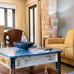 Apartamentos One