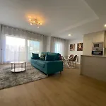 Apartamentos Modernos Residencial El Pinar